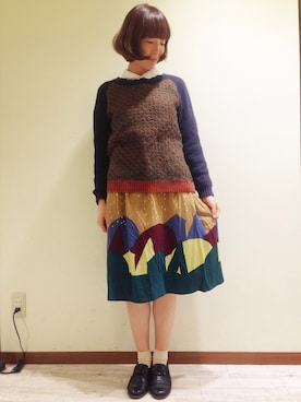 「POU DOU DOU（プードゥドゥ）のレーヨンパネルプリントAラインスカート（スカート、イエロー系）」を使った、ホシさん（レディース・160cm）の秋コーディネート