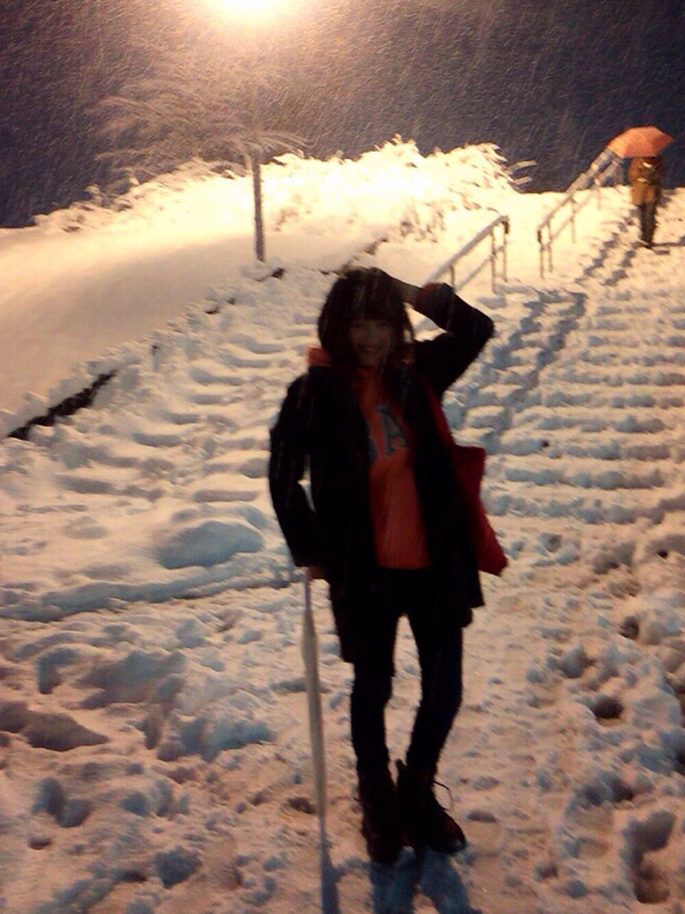 「雪のアイテム（その他、ホワイト系）」を使った、ベランダから失礼しますよさん（レディース・163cm）の冬コーディネートの1枚目の写真