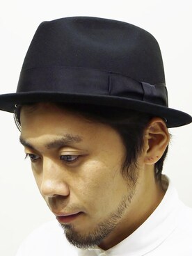 「DRAGON HAT（ドラゴンハット）のアイテム」を使った、ロケットシップさん（メンズ・182cm）の秋コーディネート