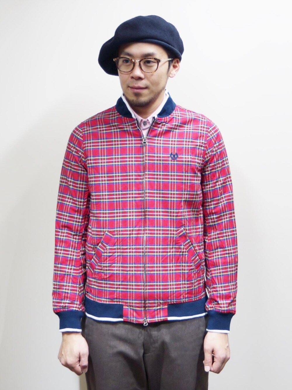 「NEVERTRUST、 日本製、 ROCKET SHIP、 ロケットシップ、 ネバートラスト、 Wear And Head Clothing、 英国のサブカルチャー、 モッズ、スキンズ、ルードボーイ、パンク、 Tartan Check Monkey Jacket 、  タータンチェックモンキージャケット」｜「NEVER TRUSTのNEVERTRUST（ネバートラスト）　　Tartan Check Monkey Jacket タータンチェックモンキージャケット（ブルゾン、レッド系）」を使った、ロケットシップさん（メンズ・182cm）の秋コーディネートの1枚目の写真