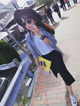 「Chiara Ferragni（キアラフェラーニ）のアイテム（スニーカー）」を使った、Yuhsiu Chengさん（レディース・173cm）の秋コーディネート