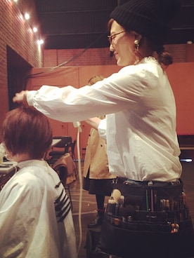 「BEAMS（ビームス）のアイテム（シャツ/ブラウス）」を使った、みつよさん（レディース・154cm）の秋コーディネート