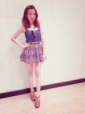 「アイテム（チューブトップ、ブルー系）」を使った、菜なさん（レディース・161cm）の夏コーディネート