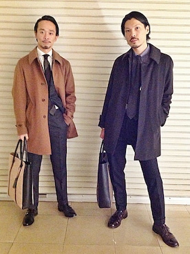 「オリーブ」｜「アイテム（ステンカラーコート）」を使った、今村さん（メンズ・176cm）の秋コーディネート