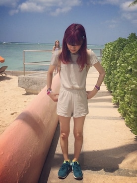 こにしゆりかさんのコーディネート