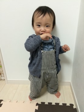「ギャップキッズ」｜「アイテム（サロペット/オーバーオール）」を使った、Ryoootanさん（キッズ・70cm）の冬コーディネート