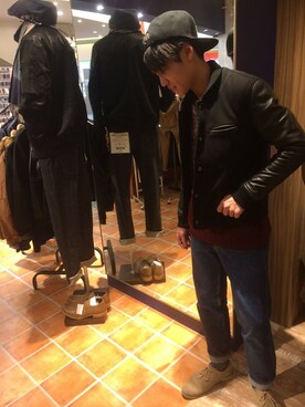 「GGD（ジージーディー）のアイテム（スタジャン）」を使った、HVCあまがさきキューズモール店さん（メンズ・172cm）の冬コーディネート