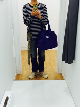「EDWIN（エドウィン）のアイテム（デニムパンツ、ブルー系）」を使った、Kumi Kosekiさん（レディース・157cm）の夏コーディネート