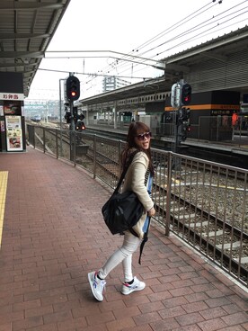 Ellie Suさんのコーディネート