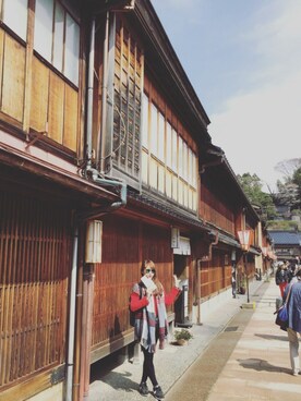 Ellie Suさんのコーディネート