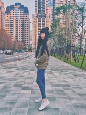 「REMIX（リミックス）のアイテム」を使った、Amberさん（レディース・160cm）の秋コーディネート