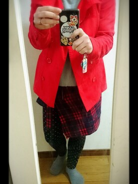 スカートを使った「赤いジャケット」の人気ファッションコーディネート - WEAR