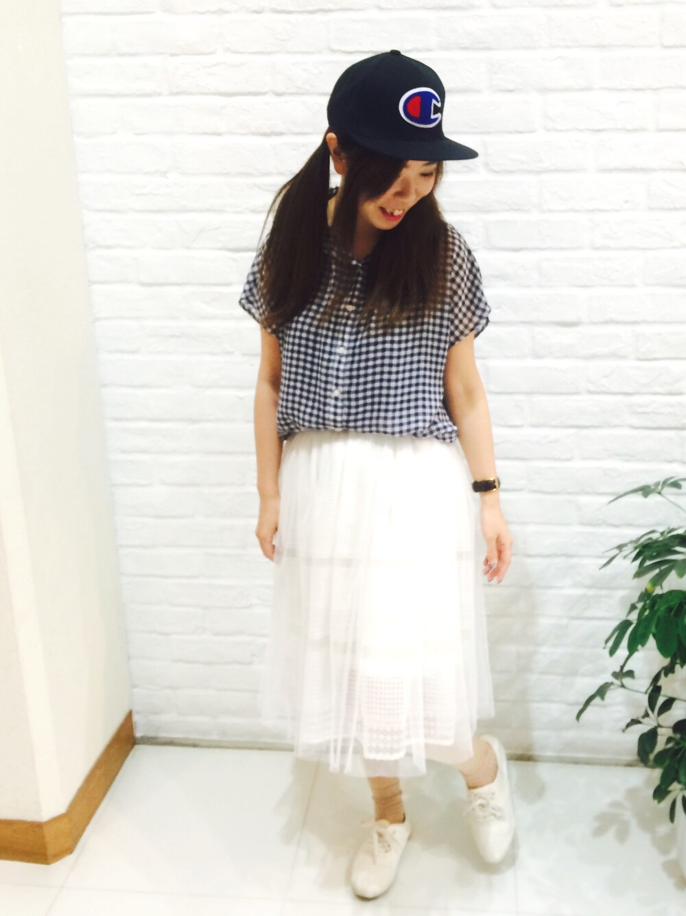 「靴下屋、あしもと倶楽部、スニーカー×靴下、キャップ、夏コーデ」｜「JUNREDの【Champion】 別注サガラワッペンキャップ（キャップ、ブラック系）」を使った、ちぃさん（レディース・158cm）の夏コーディネートの1枚目の写真