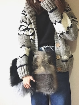 「カウチンセーター」｜「アイテム（クラッチバッグ）」を使った、ritsuさん（レディース・158cm）の秋コーディネート