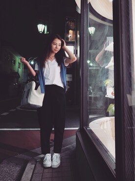 「AZUL by moussy（アズールバイマウジー）のｵｰｶﾞﾆｯｸｺｯﾄﾝVﾈｯｸ半袖PO（Tシャツ/カットソー）」を使った、Miyoung Kimさん（レディース・157cm）の夏コーディネート