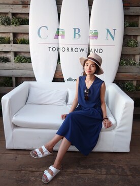 「shortbutstunningのアイテム（ワンピース/ドレス、ブルー系）」を使った、Miyoung Kimさん（レディース・157cm）の夏コーディネート