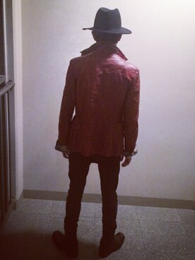 「アイテム（ライダースジャケット、レッド系）」を使った、gomongさん（メンズ・176cm）の冬コーディネート