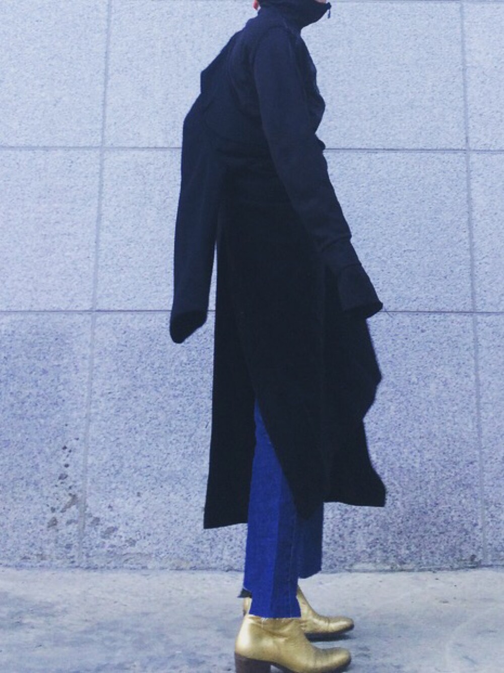 「ootd」｜「Dior hommeのアイテム（ブーツ、ゴールド系）」を使った、gomongさん（メンズ・176cm）の秋コーディネートの1枚目の写真