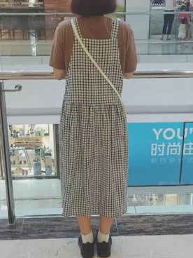 「no brand（ノーブランド）の背带裙 搭白色花边袖也很可爱（ワンピース、ブラック系）」を使った、mango_goさん（レディース・151cm）の秋コーディネート