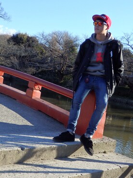 「DGK（ディージーケー）のアイテム（帽子）」を使った、t.w.さん（メンズ・171cm）の冬コーディネート