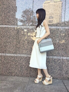 「R&E（アールアンドイー）のアイテム（サンダル）」を使った、radleyjapanさん（レディース・156cm）の夏コーディネート