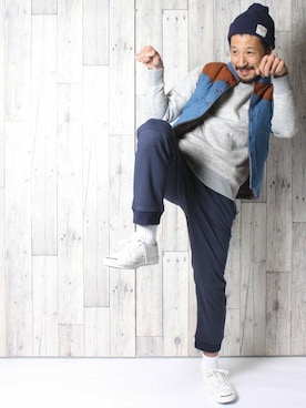 「ゆるカジ」｜「アイテム（ニットキャップ/ビーニー）」を使った、中山　直さん（メンズ・174cm）の秋コーディネート