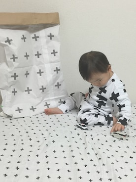 「パジャマ」｜「アイテム（オールインワン・サロペット）」を使った、ひとみさん（キッズ・80cm）の冬コーディネート
