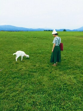 「ボタニカル」｜「アイテム（ニットキャップ/ビーニー）」を使った、TIMESTAMさん（レディース・157cm）の秋コーディネート