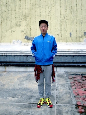 「adidas（アディダス）のアイテム（スタジャン）」を使った、somingさん（メンズ・173cm）の冬コーディネート