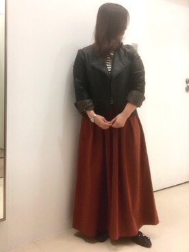 「スカーチョ」｜「アイテム（ライダースジャケット）」を使った、つるちゃんさん（レディース・151cm）の秋コーディネート