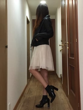 「くつした」｜「アイテム（ライダースジャケット）」を使った、ももこさん（レディース・168cm）の秋コーディネート