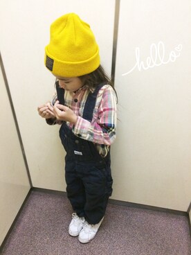 「DENIM DUNGAREE（デニムダンガリー）のアイテム（つなぎ/オールインワン）」を使った、ru-neiさん（キッズ・110cm）の春コーディネート