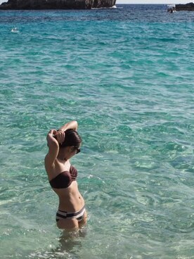 「アイテム（水着/着物・浴衣、レッド系）」を使った、sceさん（レディース・166cm）の秋コーディネート