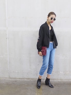 「テーパードデニム」｜草野春香さん（レディース・170cm）の夏コーディネート