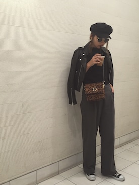 「MURUA（ムルーア）のアイテム（ライダースジャケット）」を使った、草野春香さん（レディース・170cm）の秋コーディネート