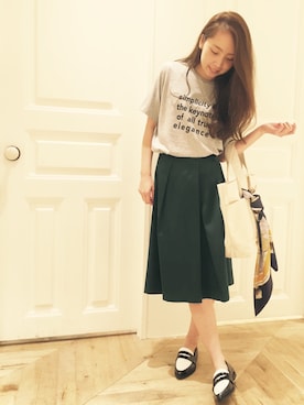 「アイテム（モカシン/デッキシューズ）」を使った、shoko yaegashiさん（レディース・159cm）の夏コーディネート