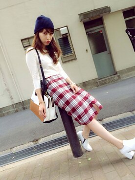 「EMODA（エモダ）のアイテム（その他シューズ）」を使った、ヤマサキ サオリさん（レディース・169cm）の春コーディネート