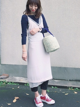 「BLACK BY MOUSSY（ブラックバイマウジー）のHUILA BLACK Denim（デニムパンツ）」を使った、ヤマサキ サオリさん（レディース・169cm）の春コーディネート