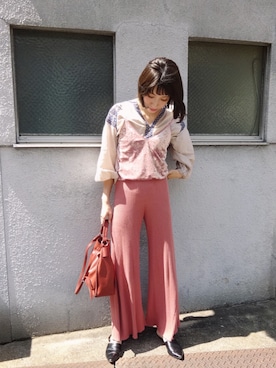「LILY BROWN（リリーブラウン）のアイテム（パンツ）」を使った、ヤマサキ サオリさん（レディース・169cm）の秋コーディネート