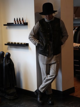 「ウールパンツ」｜「アイテム（帽子）」を使った、KOJI(GARDEN CREW)さん（メンズ・170cm）の秋コーディネート