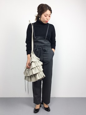「フリルトート」｜「アイテム（オールインワン・サロペット）」を使った、ぽんさん（レディース・158cm）の秋コーディネート