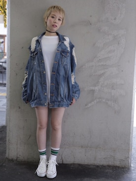 「アイテム（アクセサリー）」を使った、森山保奈美さん（レディース・154cm）の秋コーディネート