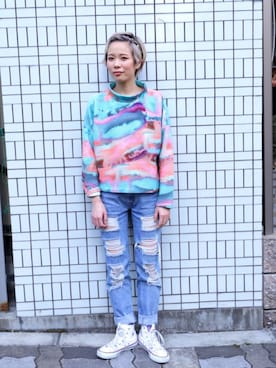 「MONKI（モンキ）のアイテム（ヘアバンド）」を使った、森山保奈美さん（レディース・154cm）の春コーディネート