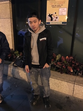 「BLACK SCALE（ブラックスケール）のアイテム（帽子）」を使った、K.F Chenさん（メンズ・171cm）の冬コーディネート