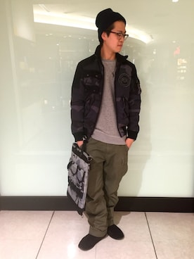 Avirex アヴィレックス Pdw 3way Helmet Bag Pdw 3ウェイ ヘルメットバッグを使ったショップスタッフのメンズ人気ファッションコーディネート Wear