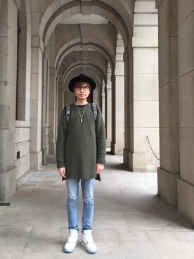 「TOPMAN（トップマン）のアイテム（帽子）」を使った、Alan  Hoさん（メンズ・179cm）の冬コーディネート