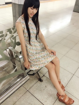 「写真完全にママと話してるとこ」｜飯窪春菜さん（レディース・160cm）の夏コーディネート