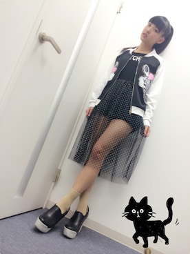 「me（ミイ）のアイテム」を使った、飯窪春菜さん（レディース・160cm）の春コーディネート