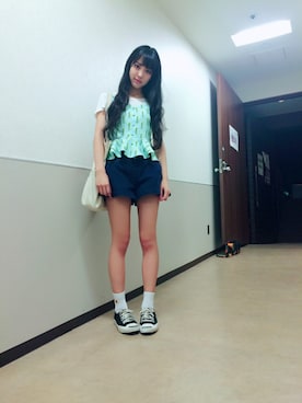 「アイテム（その他トップス）」を使った、飯窪春菜さん（レディース・160cm・20代）の夏コーディネート