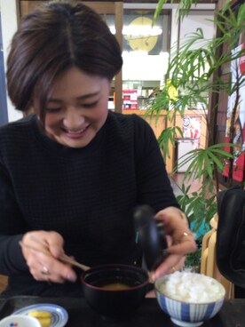 「全身黒」｜「アイテム（ライダースジャケット）」を使った、ogmasmさん（レディース・163cm）の冬コーディネート